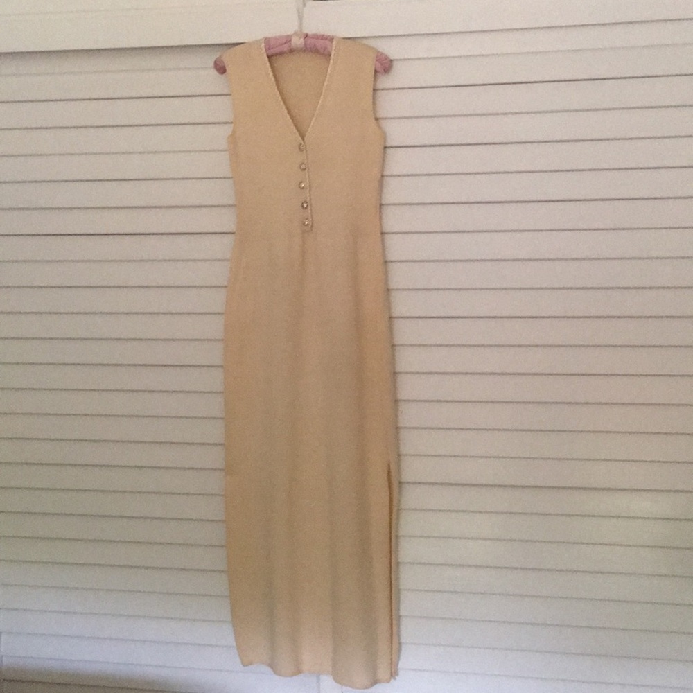 St John Knit ladies gown size 6